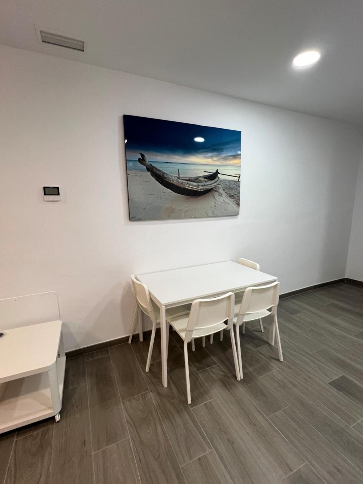 Apartamentos Montalvo Metropolis A Torremolinos Ngoại thất bức ảnh